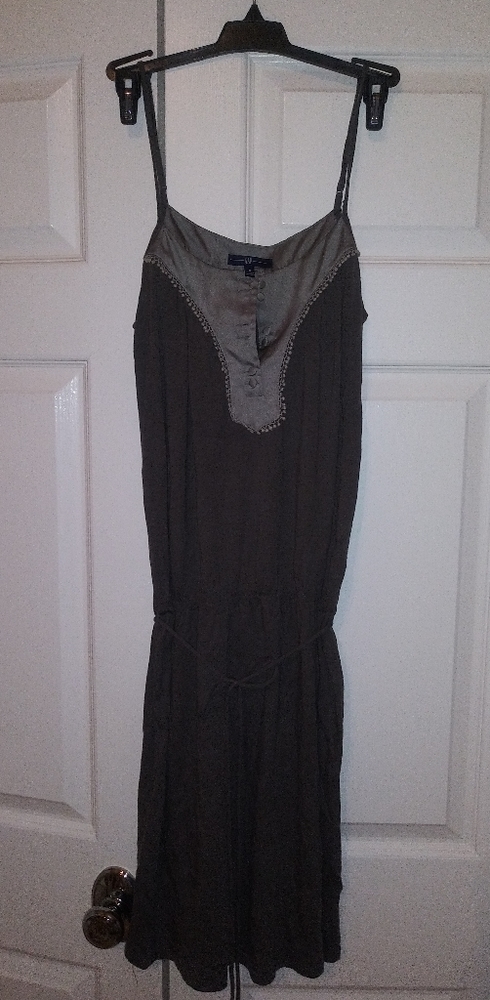 Gently use Gap causal sun dress.